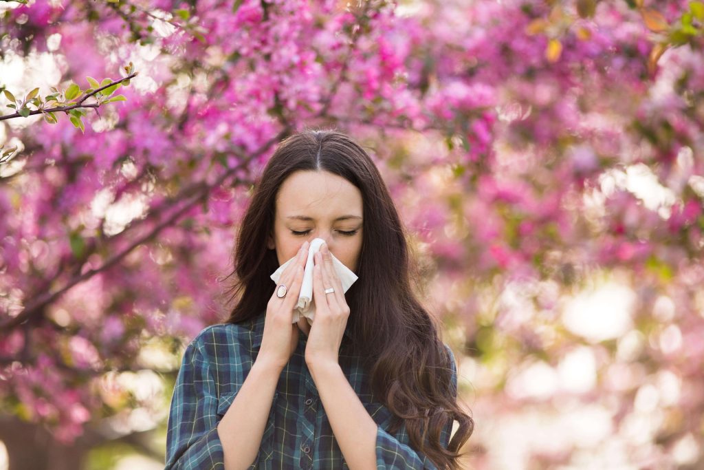 Quercetin for Allergies: Relief from Seasonal Sniffles